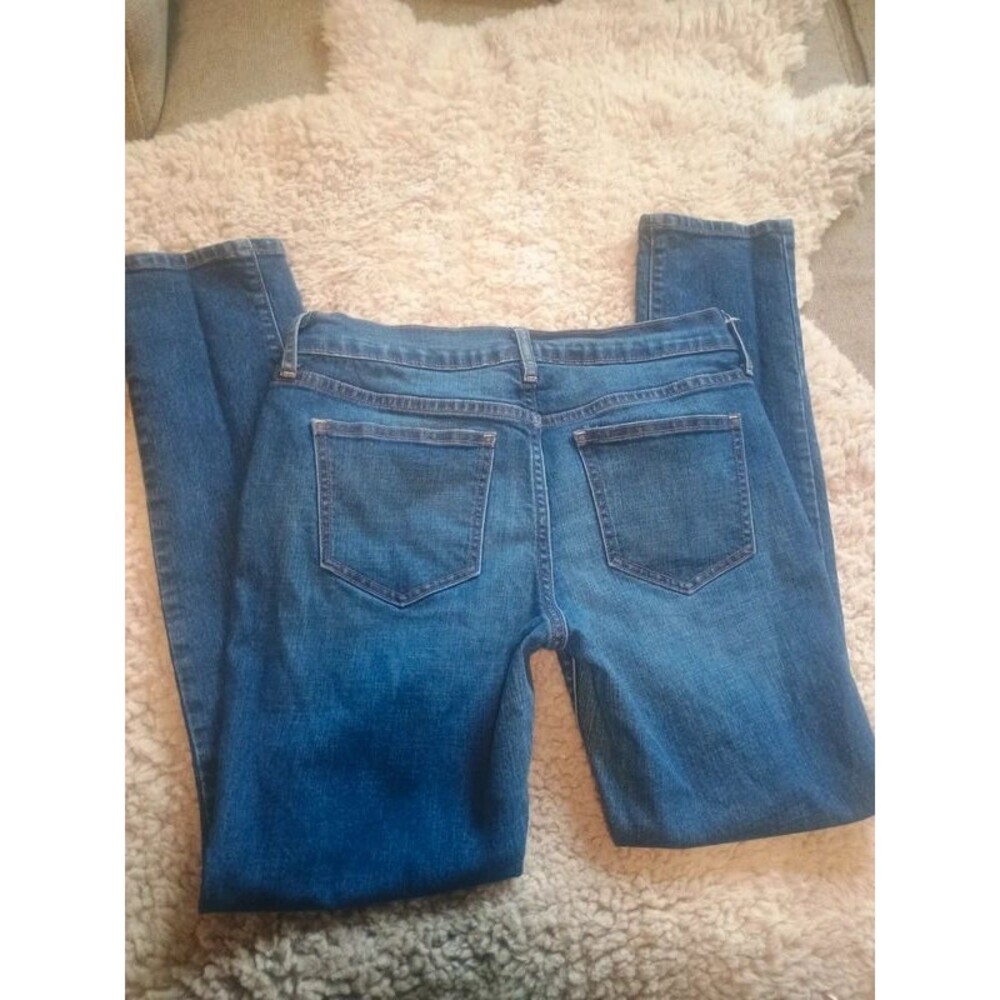 Old Navy Casual Fall Winter medium wash women's short skinny jeans size 6
